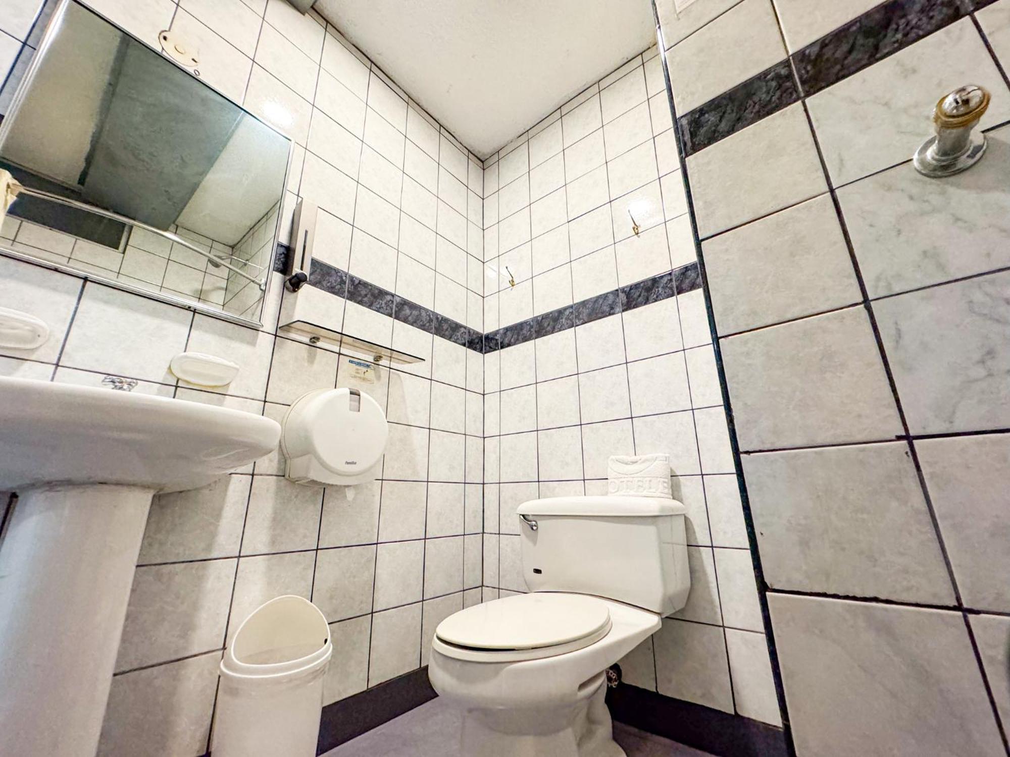 Gh Alexander Hotel Guayaquil Kültér fotó